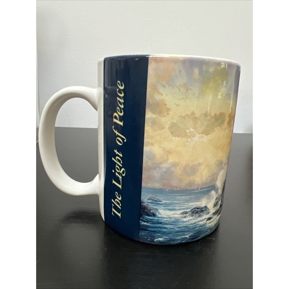 Thomas Kinkade AMCAL The Light of Peace‎ Coffee Mug 16 oz Lighthouse Scene B9